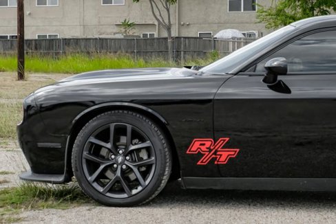 Used 2021 Dodge Challenger R/T w/ Plus Package image 16