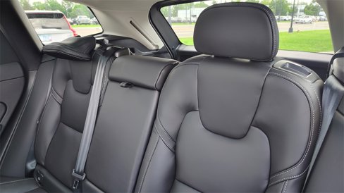 New 2025 Volvo XC60 B5 Ultra w/ Protection Package Premier image 30