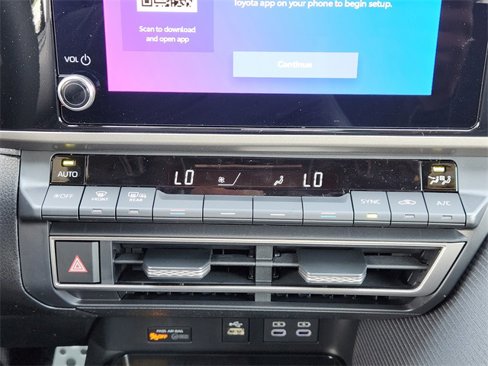 New 2026 Toyota Camry SE image 15
