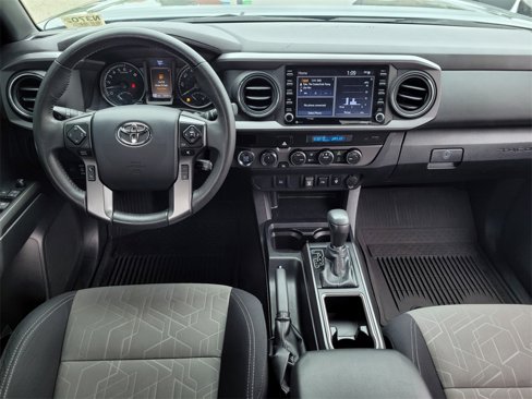 Used 2023 Toyota Tacoma TRD Off-Road image 15