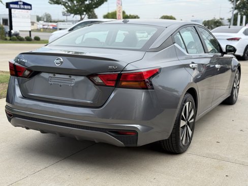 Used 2021 Nissan Altima 2.5 SV image 7