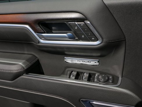 New 2026 GMC Sierra 1500 Denali w/ Denali Reserve Package image 14