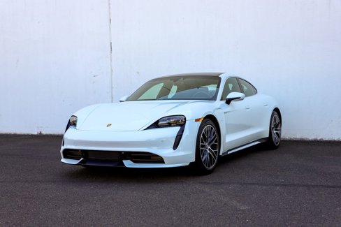 Used 2020 Porsche Taycan Turbo image 5