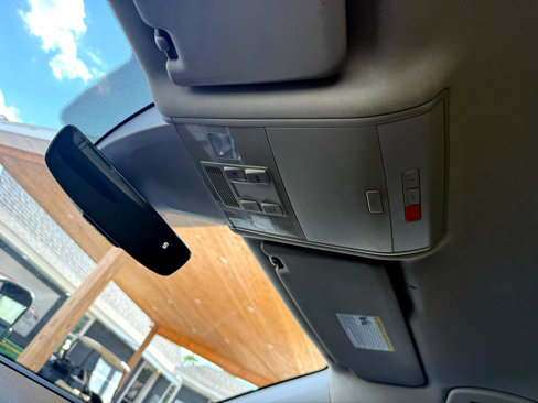 Used 2018 Volkswagen Atlas SE w/ R-Line Package image 40