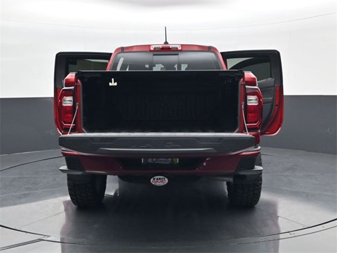 Used 2024 GMC Canyon AT4 w/ AT4 Premium Package image 32