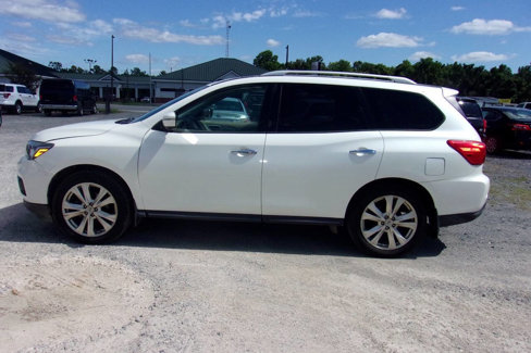 Used 2018 Nissan Pathfinder SL w/ SL Premium Package image 7