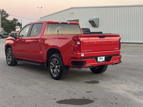 Used 2023 Chevrolet Silverado 1500 RST image 3