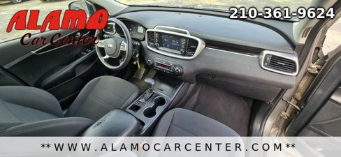 Used 2019 Kia Sorento FWD V6 image 17