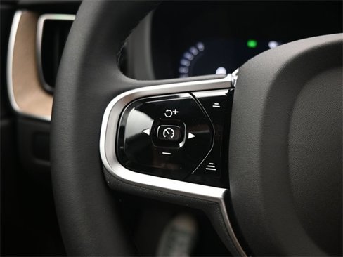 New 2026 Volvo XC60 B5 Plus w/ Protection Package Premier image 26