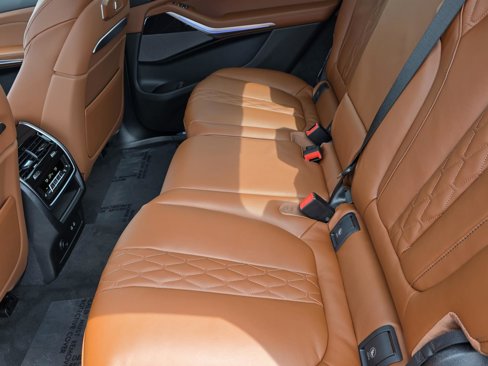 New 2026 BMW X7 xDrive40i w/ M Sport Package image 16