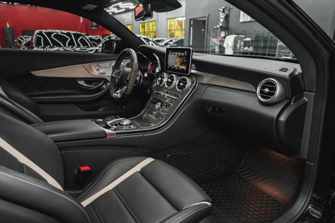 Used 2018 Mercedes-Benz C 63 AMG S image 45