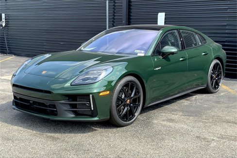 New 2026 Porsche Panamera 4 image 1