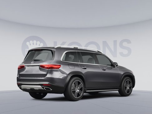 Used 2026 Mercedes-Benz GLS 450 4MATIC image 4