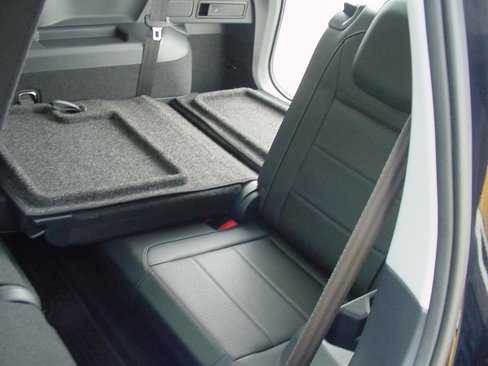Used 2020 Volkswagen Tiguan SEL w/ 3rd Row Seat Package image 42