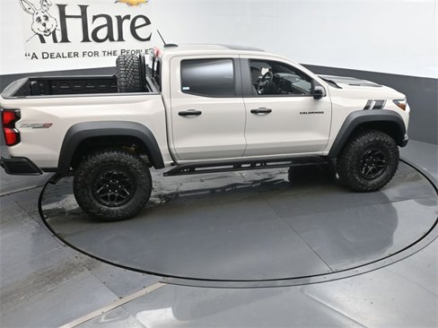 New 2026 Chevrolet Colorado ZR2 w/ ZR2 Bison Edition image 17