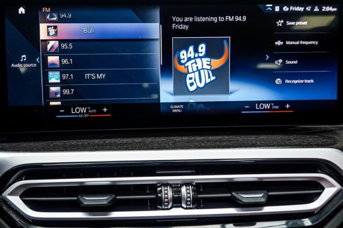 Used 2024 BMW 440i xDrive Convertible w/ Premium Package image 21