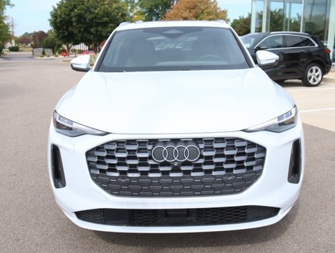 New 2025 Audi Q5 Premium Plus image 10