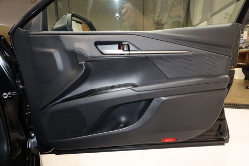 Used 2025 Toyota Camry XSE image 18