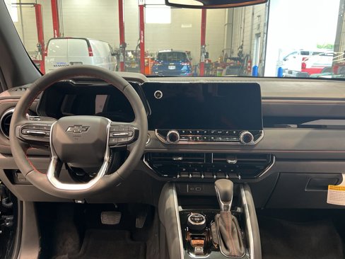 New 2026 Chevrolet Colorado Z71 w/ Technology Package image 18