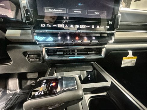 New 2026 GMC Hummer EV SUV image 17