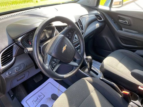 Used 2019 Chevrolet Trax LS w/ Tint and Cruise Package image 5