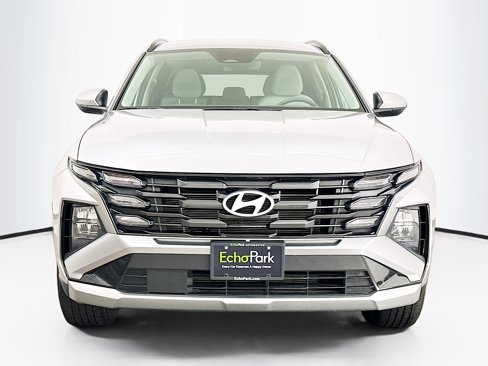 Used 2025 Hyundai Tucson SEL image 2