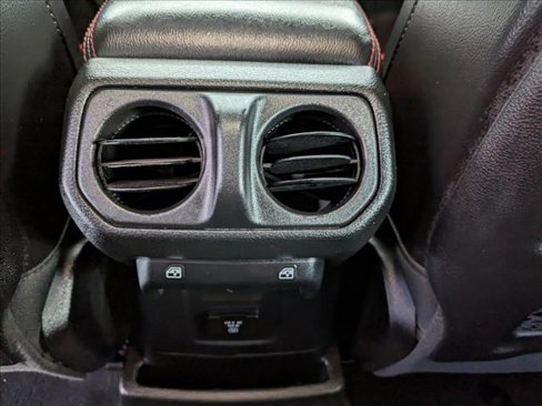 Used 2023 Jeep Wrangler Unlimited Rubicon 4xe image 16