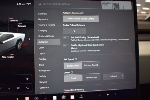 Used 2024 Tesla Cybertruck AWD Crew Cab image 43