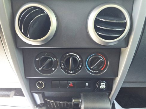 Used 2010 Jeep Wrangler Sport image 19