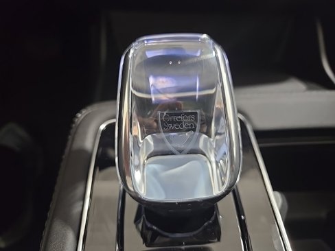 New 2026 Volvo XC90 T8 Plus image 14