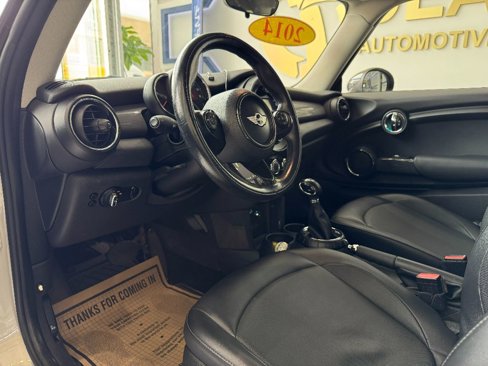 Used 2014 MINI Cooper 2-Door Hardtop image 12