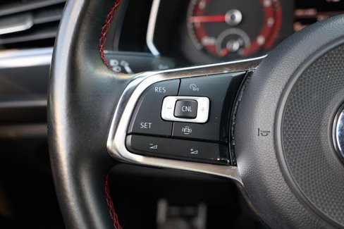 Used 2019 Volkswagen Jetta GLI image 27