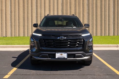 New 2026 Chevrolet Equinox LT w/ Convenience Package II image 3