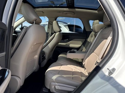 Certified 2022 Lincoln Corsair AWD w/ Premium Package image 19