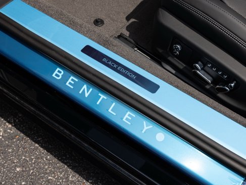 New 2025 Bentley Continental GTC image 30