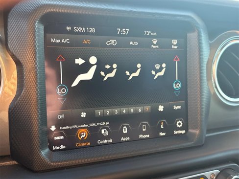 Used 2023 Jeep Wrangler Sahara image 29