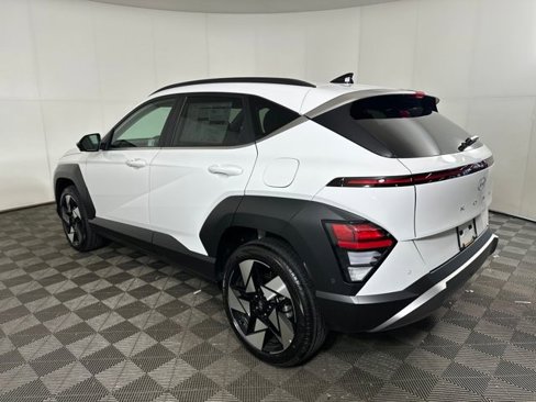 Certified 2025 Hyundai Kona Limited image 22