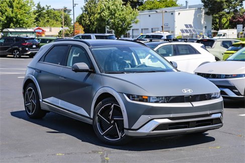 New 2025 Hyundai Ioniq 5 Limited image 2