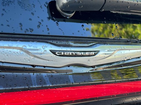 New 2025 Chrysler Pacifica Select image 23