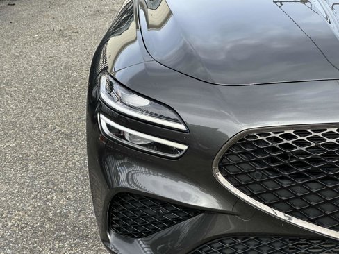 Used 2023 Genesis G70 2.0T w/ Sport Prestige Package image 8