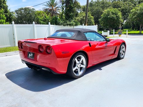 Used 2005 Chevrolet Corvette Convertible w/ Preferred Equipment Group image 16