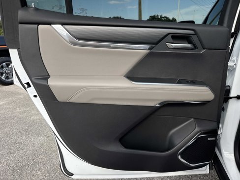 New 2026 GMC Acadia Elevation w/ LPO, Floor Liner Package image 13