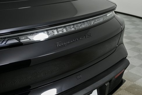 New 2025 Porsche Taycan GTS image 37