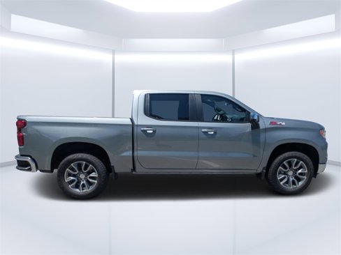 New 2026 Chevrolet Silverado 1500 LT image 2