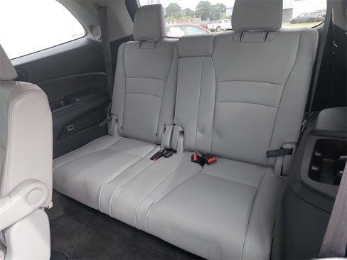 Used 2019 Honda Pilot Touring image 18