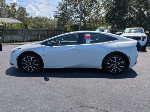 New 2026 Toyota Prius Plug-In Hybrid image 7