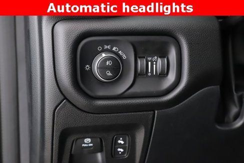 New 2025 RAM 1500 4x4 Crew Cab image 20