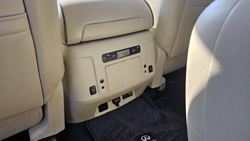 Used 2019 INFINITI QX80 Luxe image 24