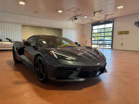 Used 2020 Chevrolet Corvette Stingray Premium Cpe w/ 3LT Preferred Equipment Group image 6