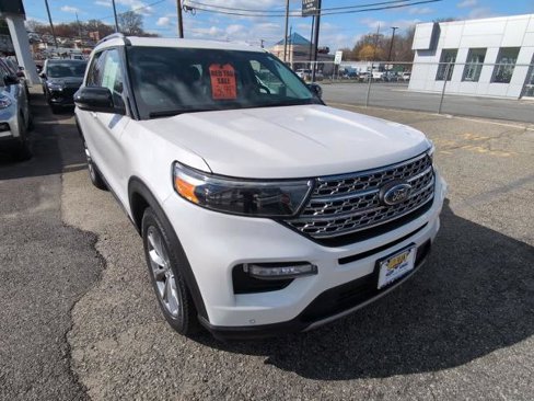 Certified 2022 Ford Explorer Limited w/ Equipment Group 301A image 1